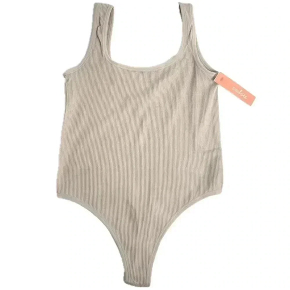 Colsie Women's Seamless Ribbed Bodysuit Various Sizes - Picture 2 of 10